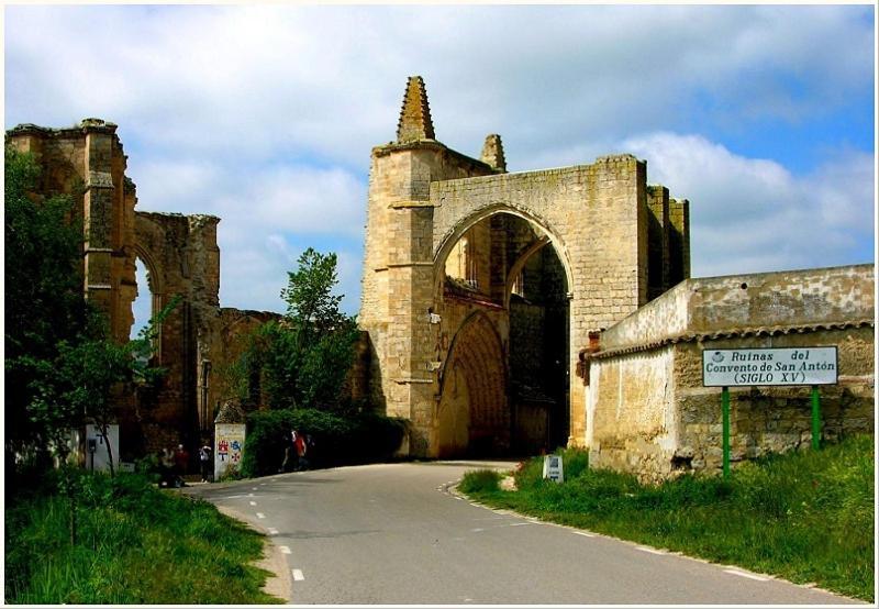 Хостел Camino De Santiago Кастрохерис Экстерьер фото